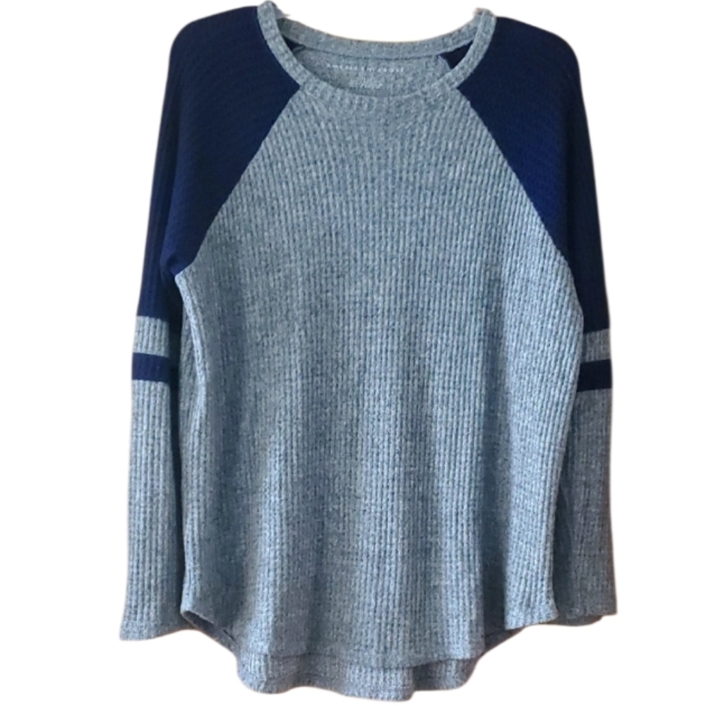American Eagle Outfitters Blue and Gray Crew Neck Waffle Long Sleeve Shirt Small